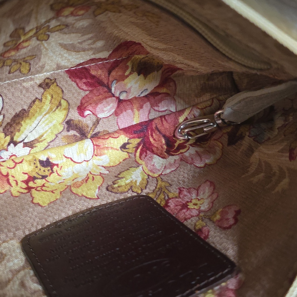Brighton Euc Retired Rosalie Cream Applied Floral Petals Leather Shoulder Bag - Picture 16 of 17